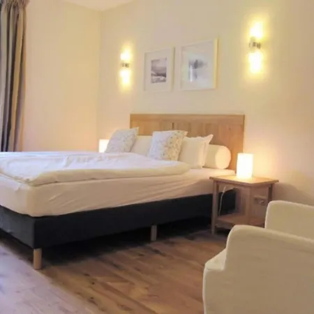 Ferienhaus Gutshaus Zicker In Garz