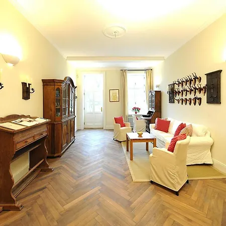 Ferienhaus Gutshaus Zicker In Garz *